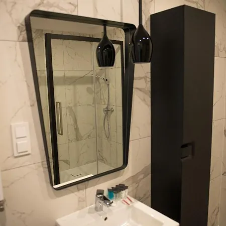 Prestiz 121 Apartment